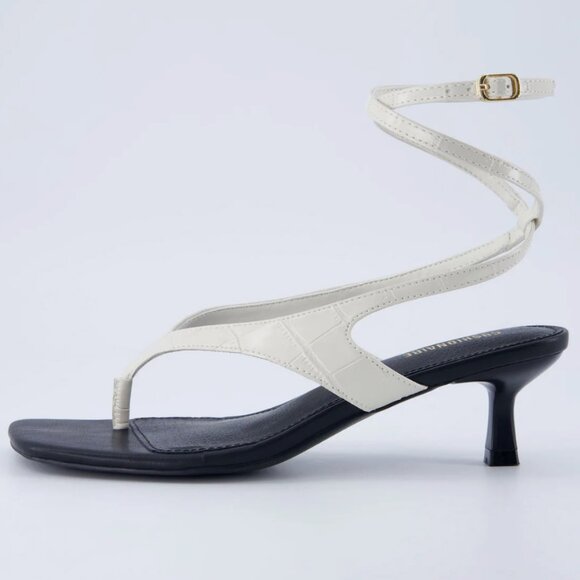 Kitten Heel Thong - Picture 1 of 6